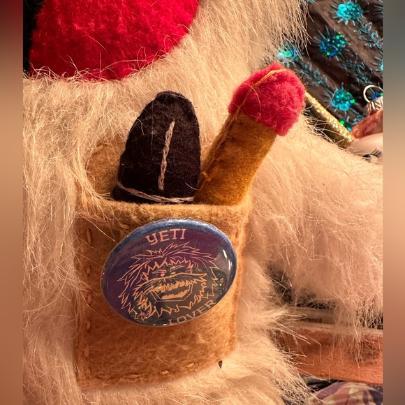 Yeti NERD Abominable Snowman Plush & Felt Doll - Picture 8 of 9